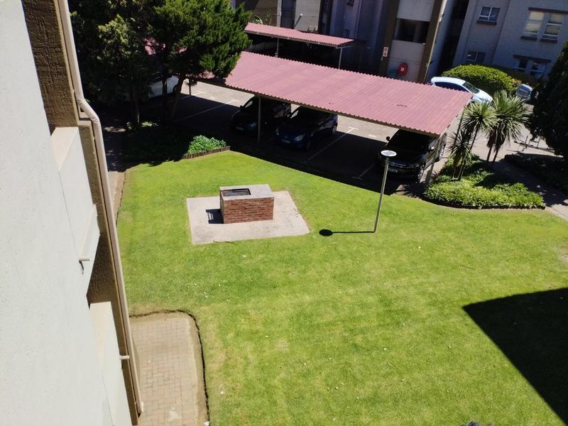 2 Bedroom Property for Sale in Vaalpark Free State